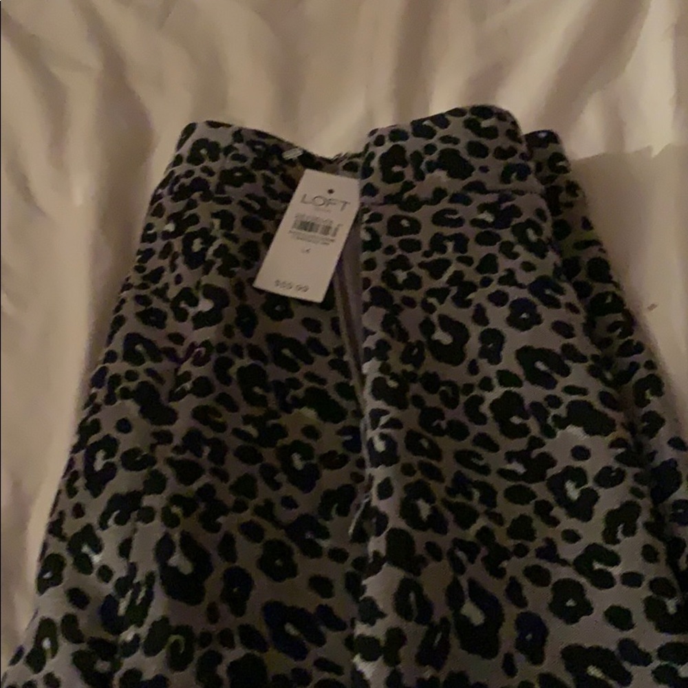 Skirt - Picture 2 of 3